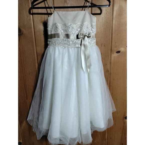 David's Bridal child size 4 formal dress beige & white flower girl jr bridesmaid - Picture 3 of 16